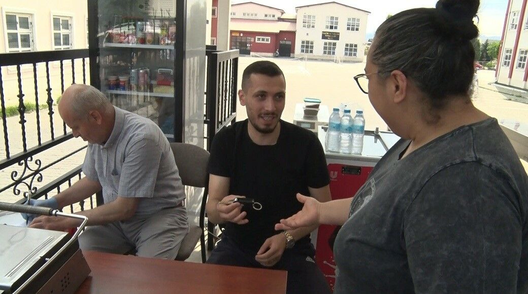 Bursa'da Tyt'nin Kazananı Emanetçiler Oldu (2)