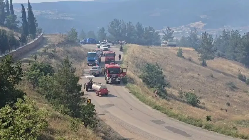 Bursa'daki O Köy Yangın Sebebiyle Tahliye Ediliyor (6)
