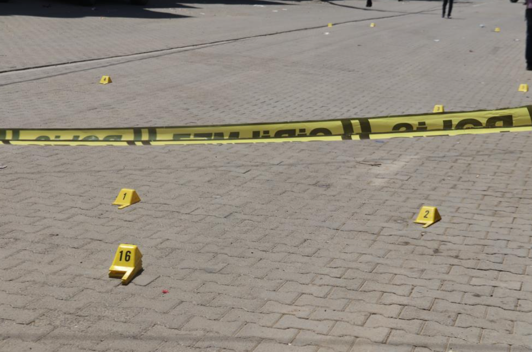 Diyarbakır'da Akrabalar Arasında Silahlı Kavga 6 Yaralı, (2)-1