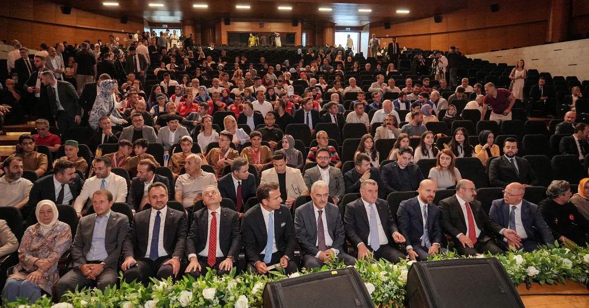 'Geleneksel Türk Okçuluğu Çalıştayı' Bursa'da Düzenlendi (2)