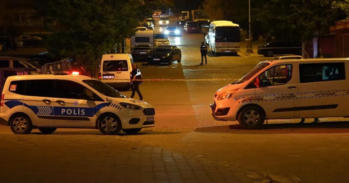 Genç Gazete 2 Yıl Önce Kendisini Sakat Bırakan Husumetlisini, Tabancayla Ağır Yaraladı 1