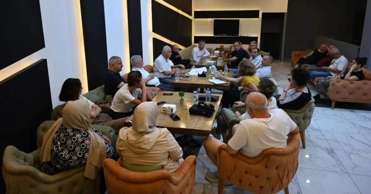 Genç Gazete 30 Ağustos Zafer Mahallesi’ni Kimyasal Koku Sardı Vatandaşlar Zehir Soluyor