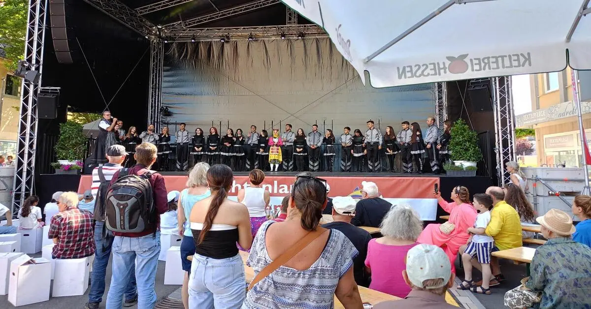 Genç Gazete Almanya’daki Hessentag 2025 Festivali’nde Osmangazi Rüzgarı 2