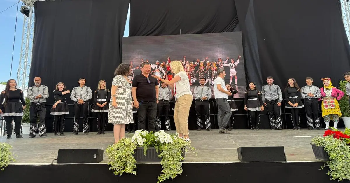 Genç Gazete Almanya’daki Hessentag 2025 Festivali’nde Osmangazi Rüzgarı 4