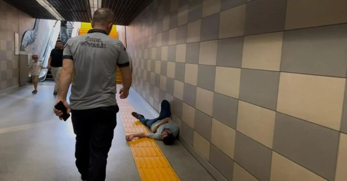 Genç Gazete Bursa’da Alkollü Şahıs Metro İstasyonunda Sızıp Kaldı-1
