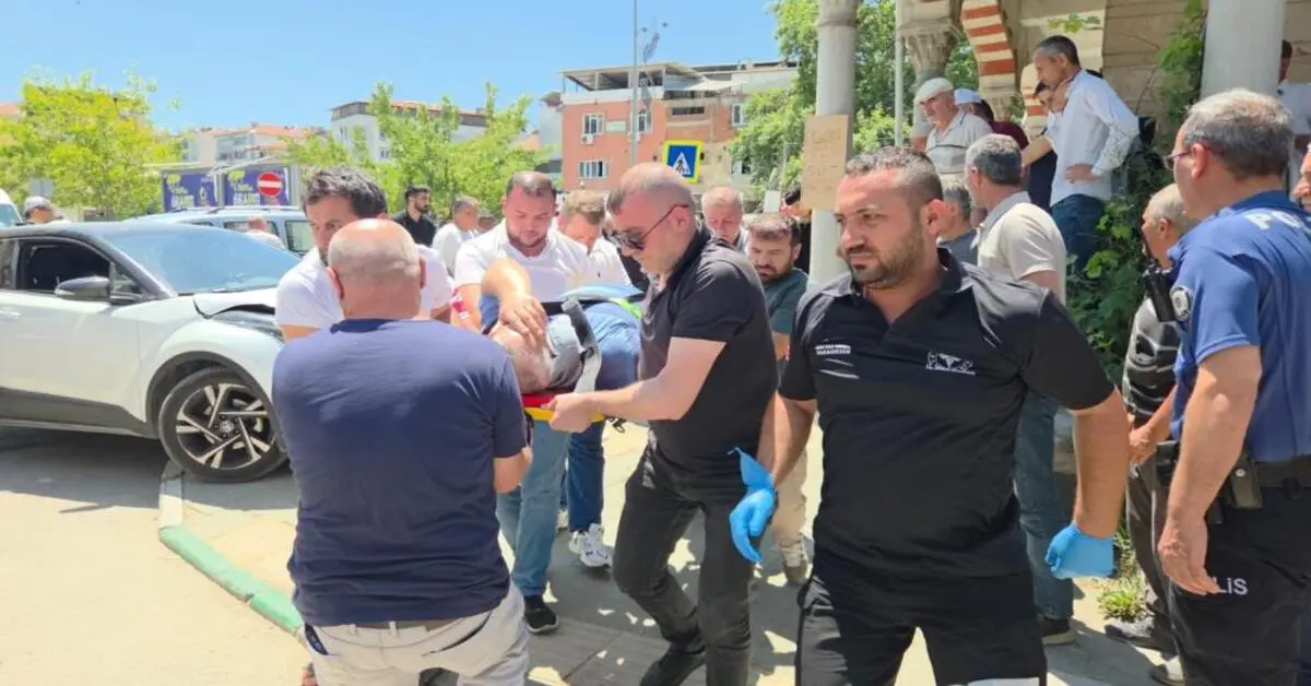 Genç Gazete Bursa'da Fren Yerine Gaza Basan Sürücü İki Yayaya Çarptı 2