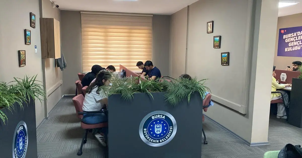 Genç Gazete Bursa’da Gençlik Merkezleri Sınav Haftasında 24 Saat Açık Kalacak