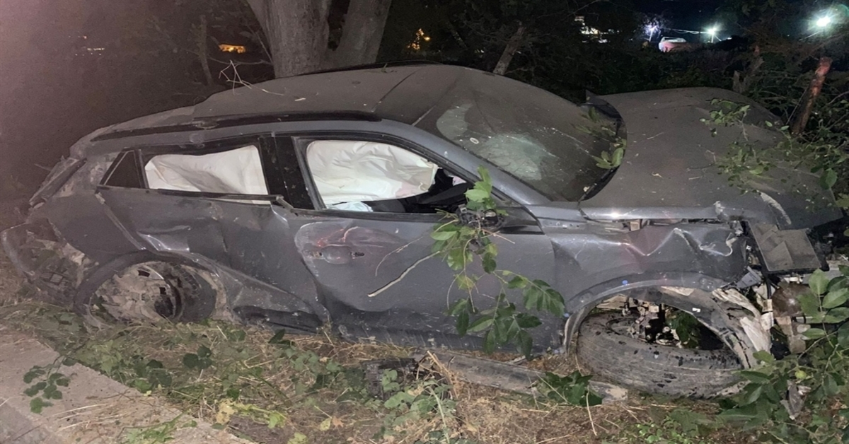 Genç Gazete Bursa’da Takla Atan Otomobilde Alkollü Sürücü Yaralandı