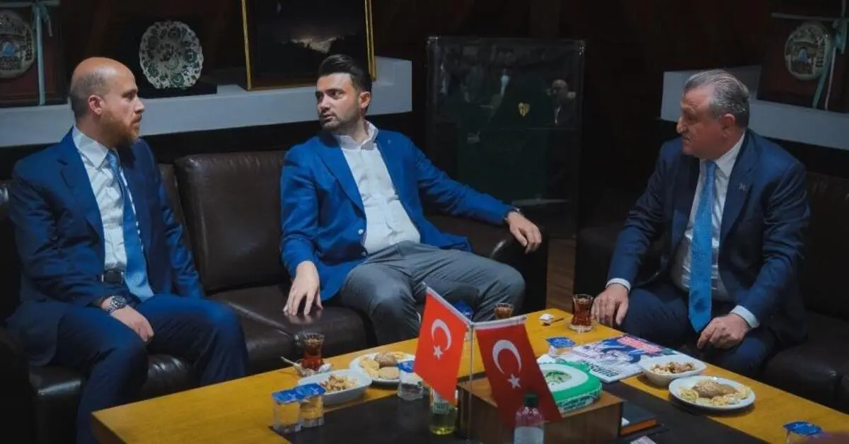 Genç Gazete Bursaspor’a Üst Düzey Ziyaret Bakan Osman Aşkın Bak Ve Bilal Erdoğan Kampa Geldi 2