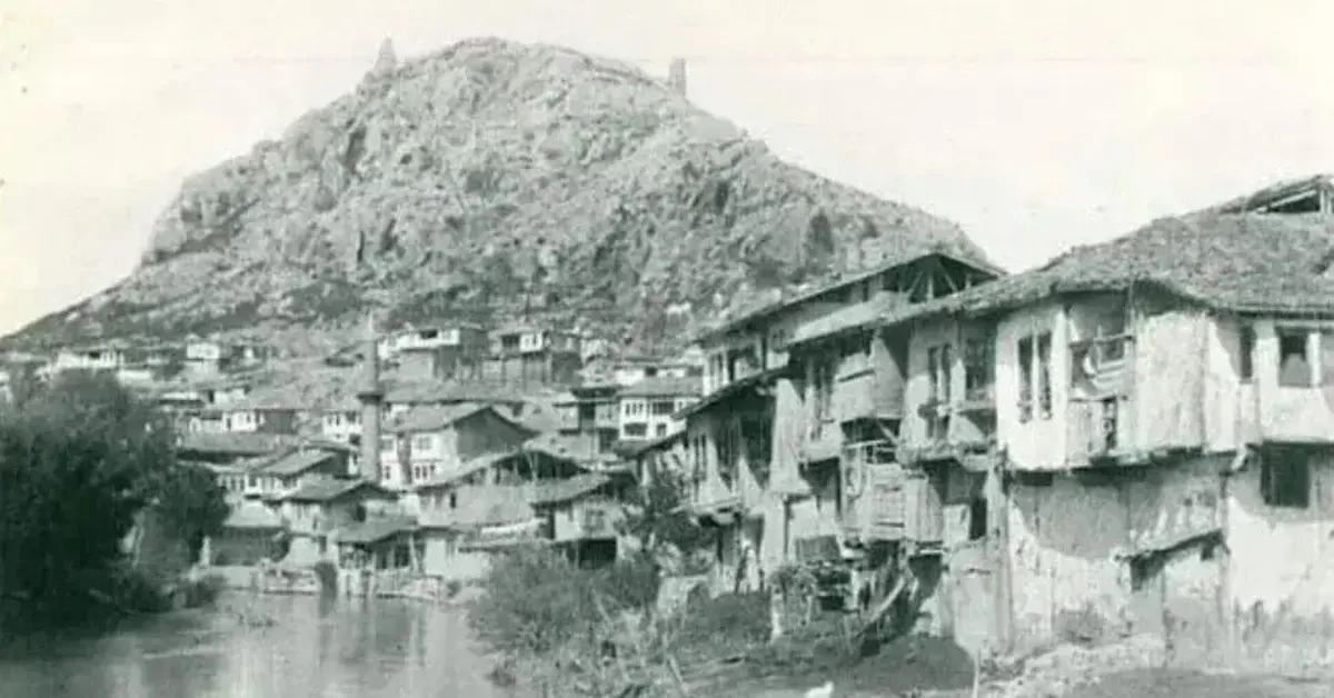 Genç Gazete Filipinler'in Bağımsızlık İlanından Orlando Saldırısına Kadar 12 Haziran Tarihte Bugün! 2