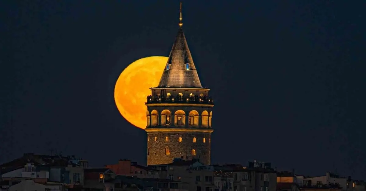 Genç Gazete Galata Kulesi’nin Büyüleyici Hikayesi Aşk, Bilim Ve Efsanelerle Dolu 1500 Yıllık Tarih 2