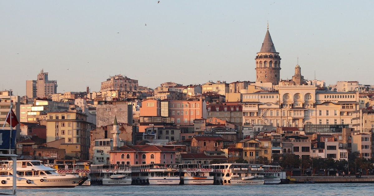 Genç Gazete Galata Kulesi’nin Büyüleyici Hikayesi Aşk, Bilim Ve Efsanelerle Dolu 1500 Yıllık Tarih 3