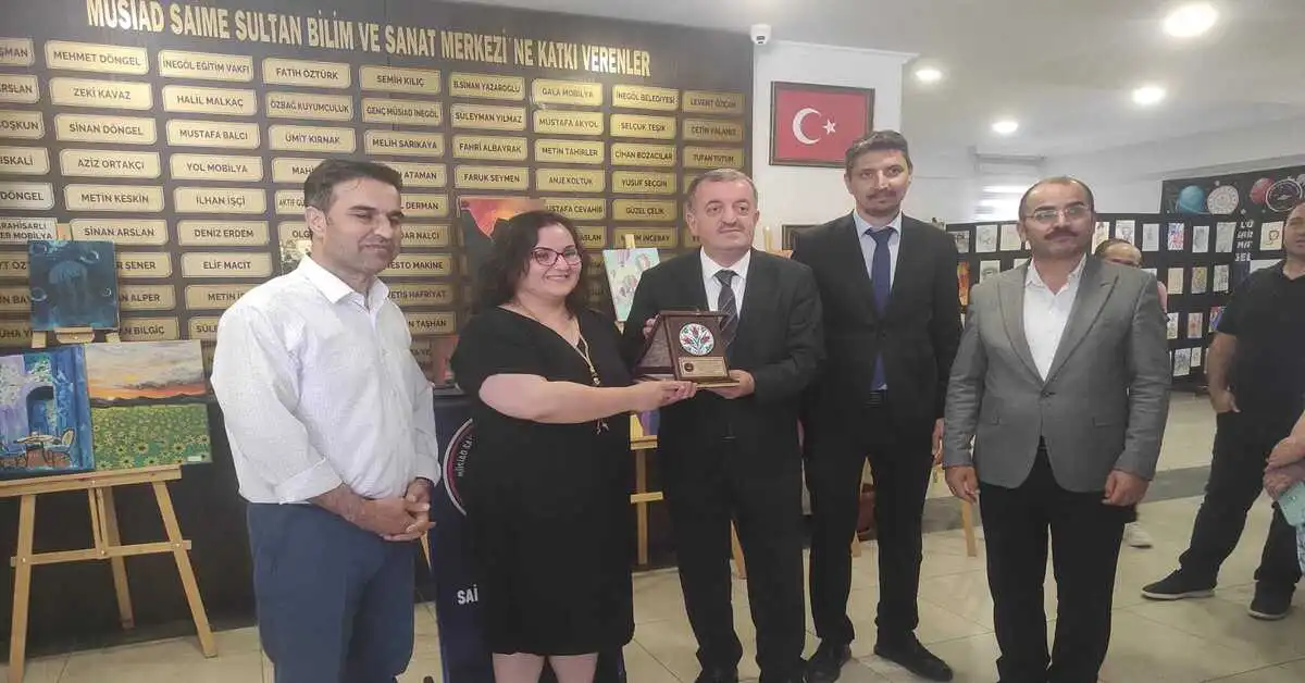 Genç Gazete İnegöl Bi̇lsem Ve Turgut Alp Lisesi’nden Yıl Sonu Resim Sergisi 2