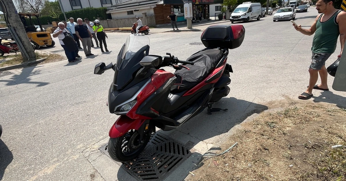 Genç Gazete İnegöl'de Otomobil Ile Motosiklet Çarpıştı 1 Kişi Yaralandı
