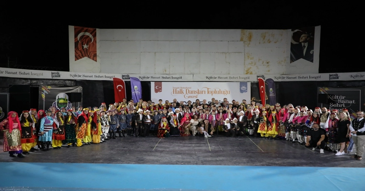 Genç Gazete İnegöl’de Yaz Etkinlikleri Renkli Başladı Halk Dansları Topluluğu 14. Yılını Kutladı