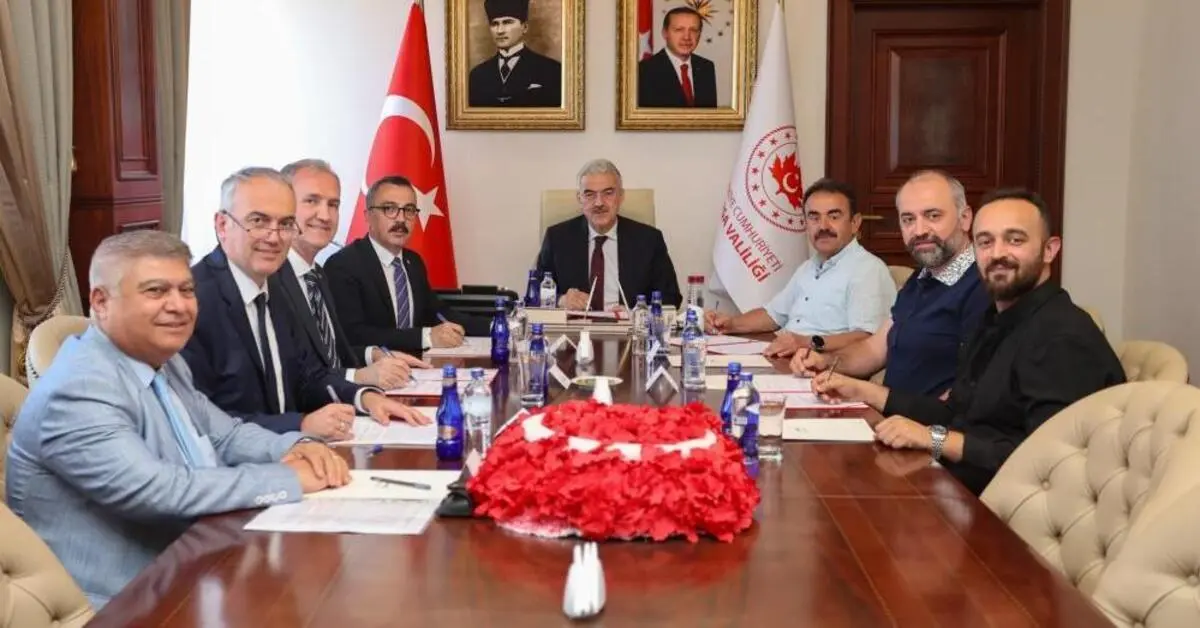 Genç Gazete İnegöl’e Yeni Aile Sağlığı Merkezi Yapılıyor Protokol İmzalandı-1