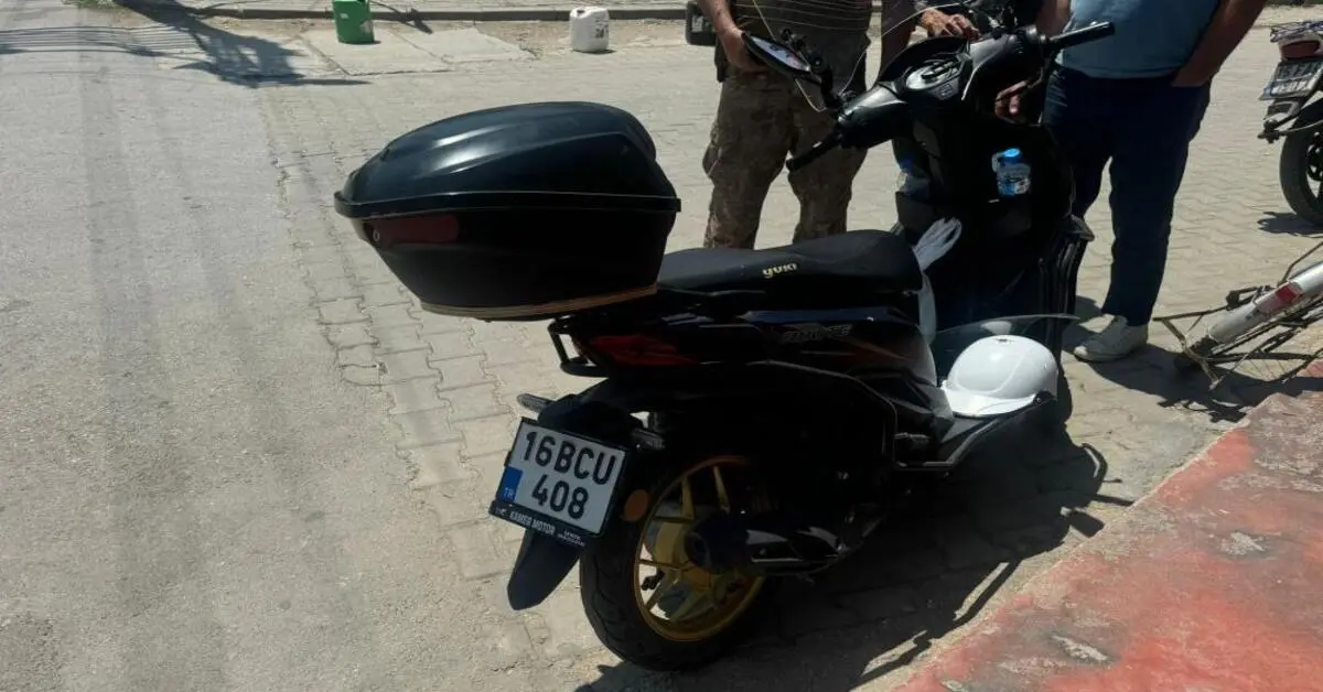Genç Gazete İznik’te Otomobil Ile Motosiklet Çarpıştı 1 Kişi Yaralandı 2