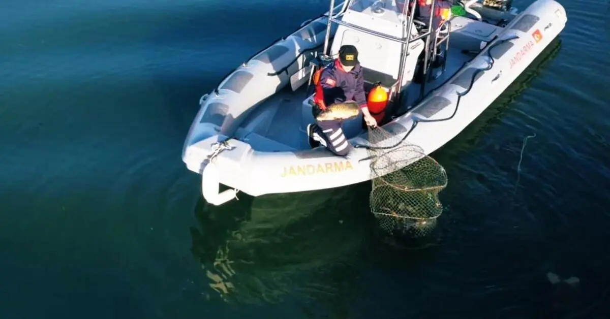 Genç Gazete Uluabat Gölü’nde Kaçak Avcılara On Binlerce Liralık Ceza 1