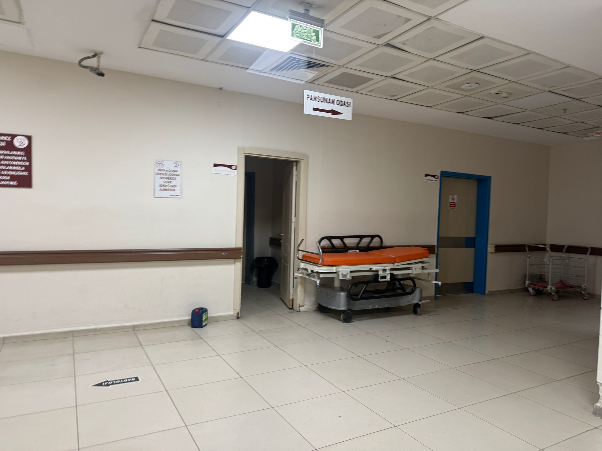 Iğdır'da Acil Servis Doktoruna Saldırı (1)-1
