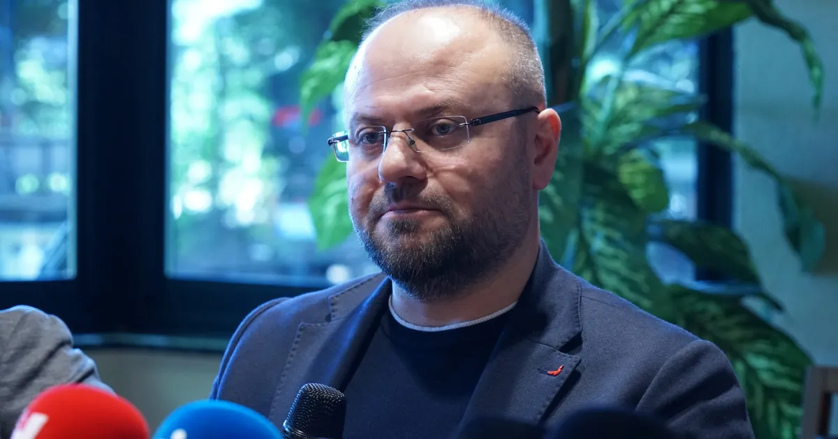 İhh İnegöl Temsilciliği Yeni Yönetimini Tanıttı (4)