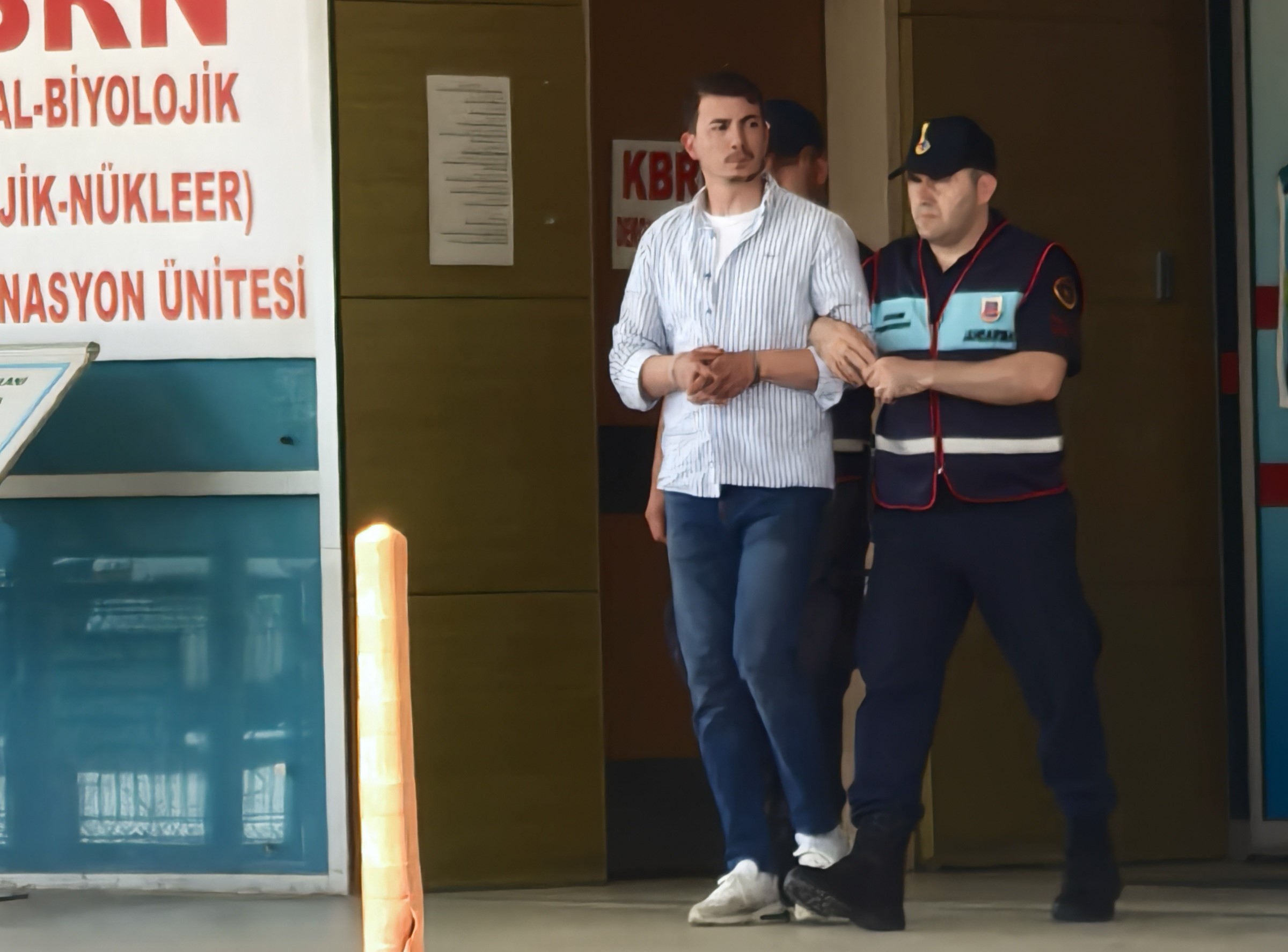 İnegöl'de 4 Kişinin Yaralandığı Kavgada 1 Kişi Tutuklandı (3)