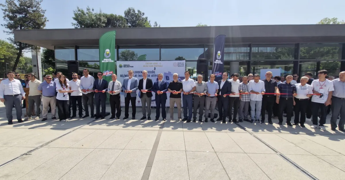 İnegöl’de 62 Projeyle Tübi̇tak Bilim Fuarı Coşkusu Yaşandı (12)