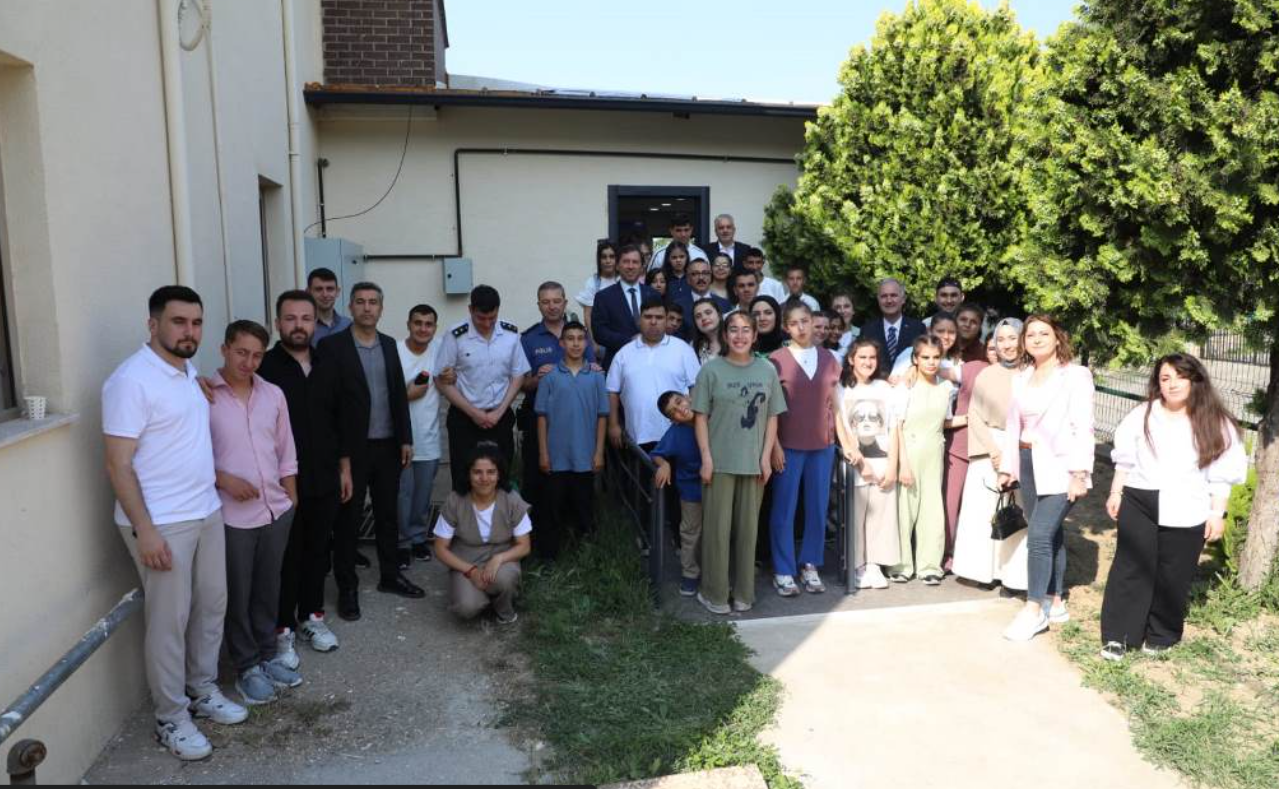 İnegöl’de Kurban Bayramı Birlik Ve Beraberlik Içinde Kutlandı (5)
