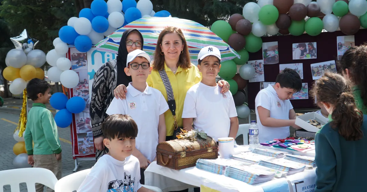 İnegöl'de Öğrencilerin Tasarladığı Ürünler Sergide Büyük İlgi Gördü (2)
