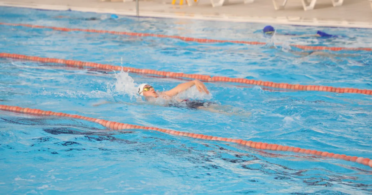 İnegöl’de Yüzme Kurslarına 6 Ayda 1108 Kişi Katıldı (4)