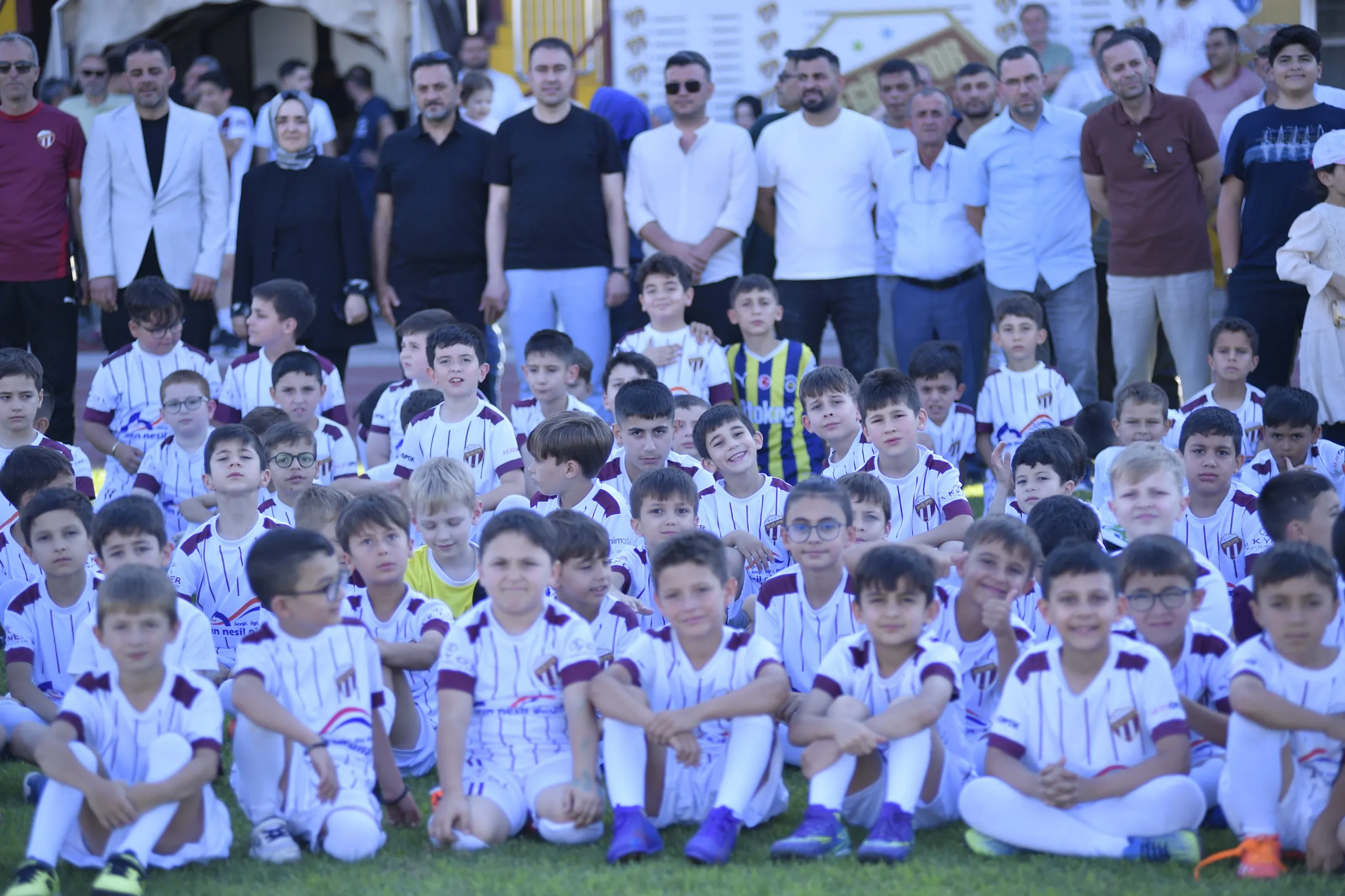 İnegölspor’un Yaz Futbol Okuluna Yoğun İlgi (6)