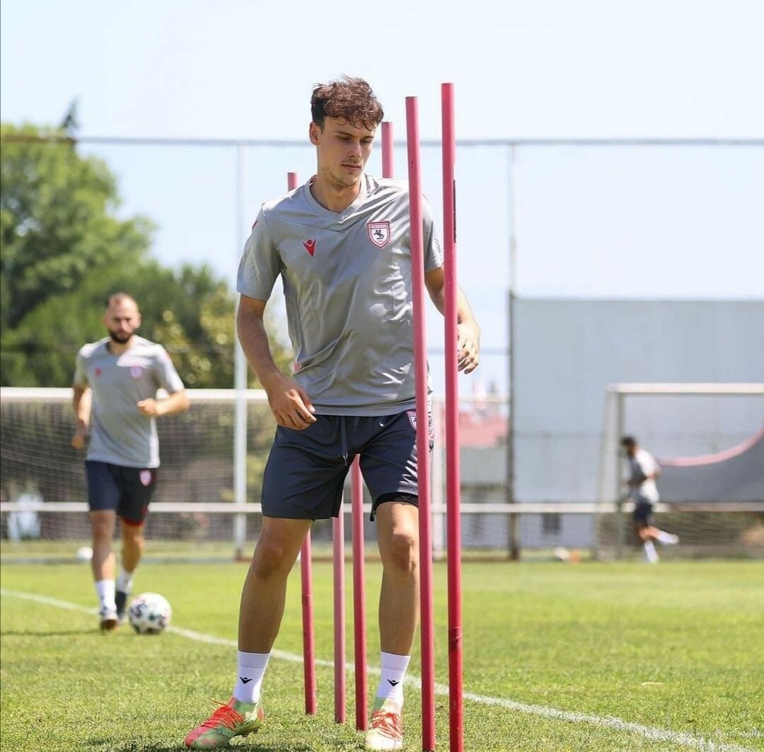 Karacabey Belediyespor, Furkan Fehmi Güneş’i Transfer Etti (1)
