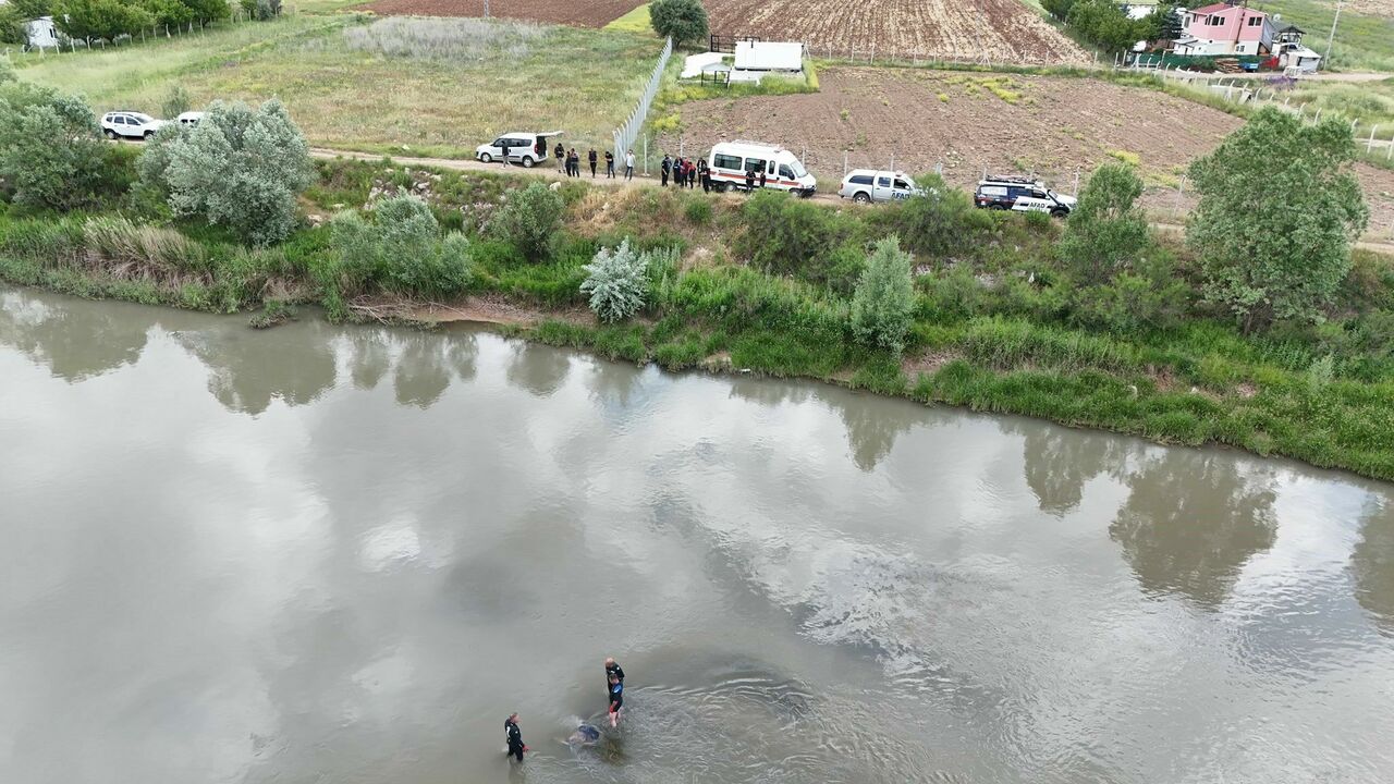 Kayıp Kadının Cesedi Bulundu (6)