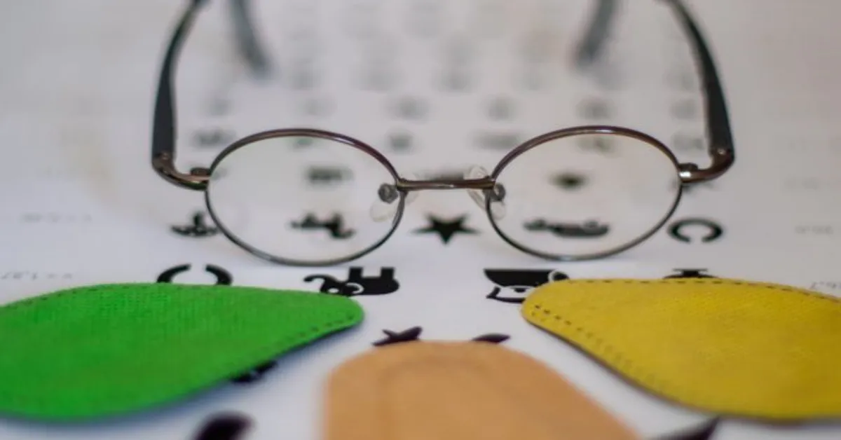 Okuma Gözlüğü Nedir, Hangi Yaştan Sonra Kullanılmalıdır, Her Göz Yorgunluğu Okuma Gözlüğü Gerektirir Mi (2)