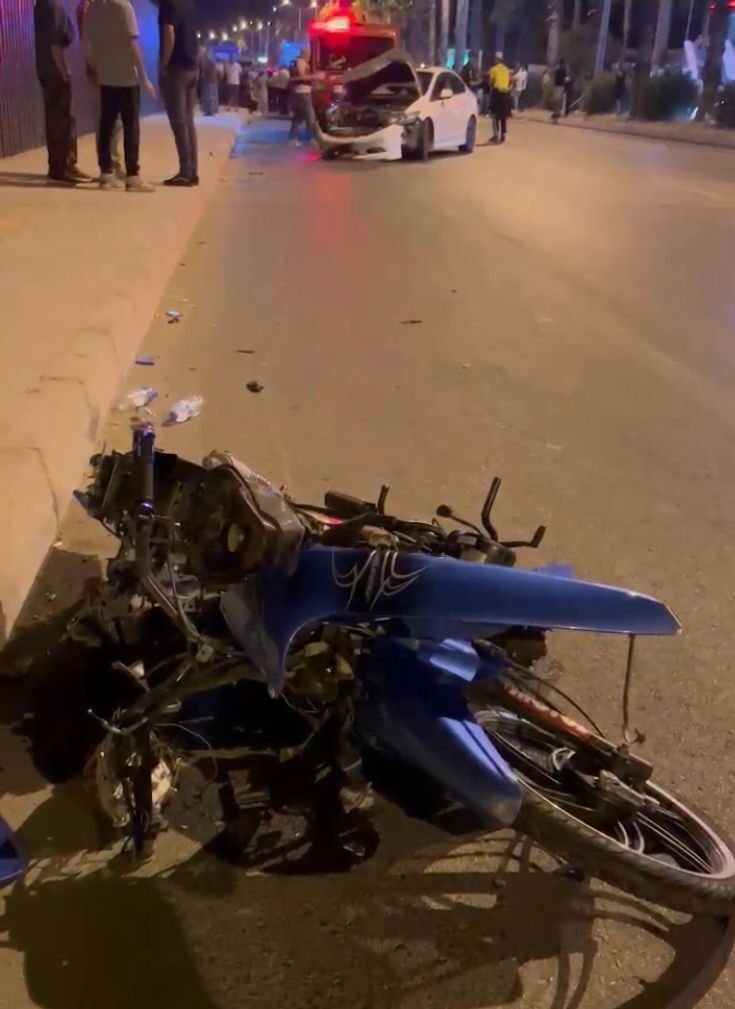 Otomobil Motosikletle Çarpıştı 18 Yaşındaki Genç Hayatını Kaybetti (1)