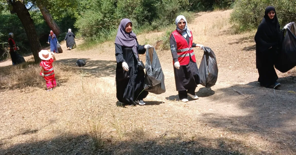 Saadet Partisi Kadın Kolları’ndan Şipali’de Anlamlı Temizlik Etkinliği (2)