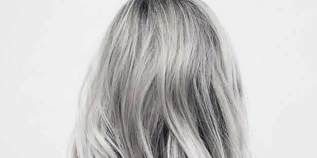 Saçınız Beyazlamaya Başladıysa Dikkat (3)