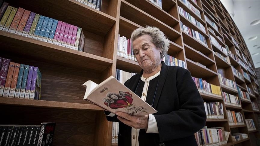 Sezai Karakoç’un ‘Mona Roza’sı Hayatını Kaybetti (3)