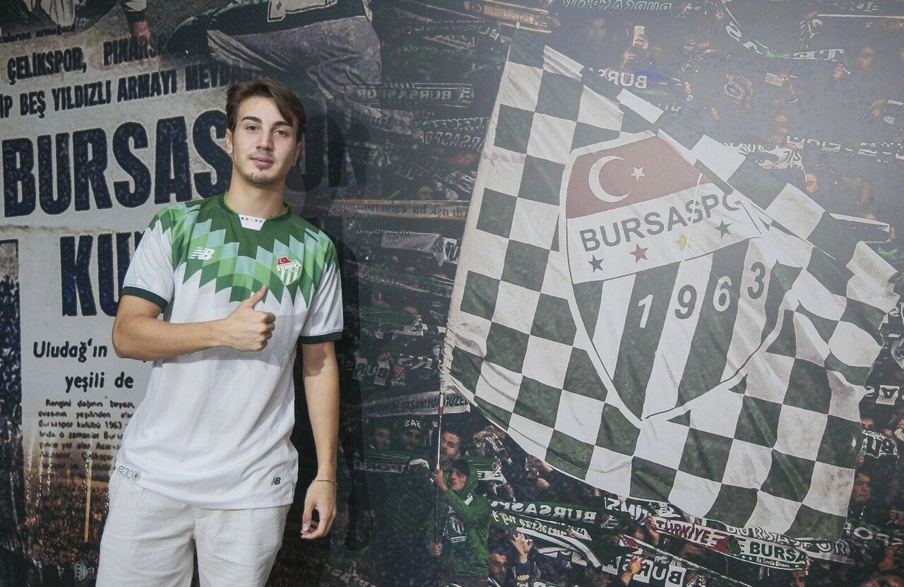 Vakıfköy'den Bursaspor A Takımına 4 Imza (3)