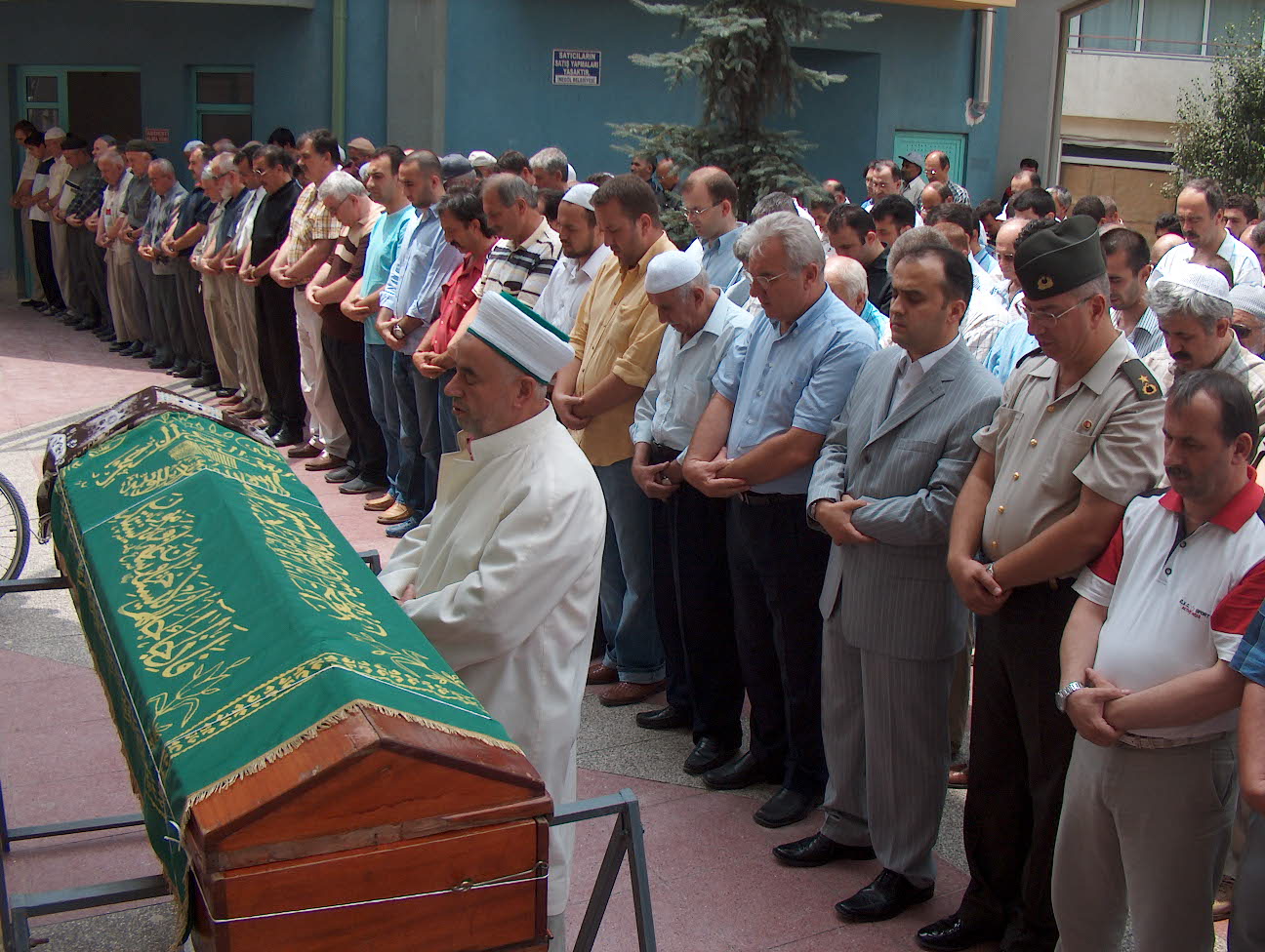 Vefat Edenler Cenaze Bilgileri Ölüm Haberleri Mezarlık Kabir Bilgileri Gencgazete 16 Haziran 2025 Pazartesi (2)