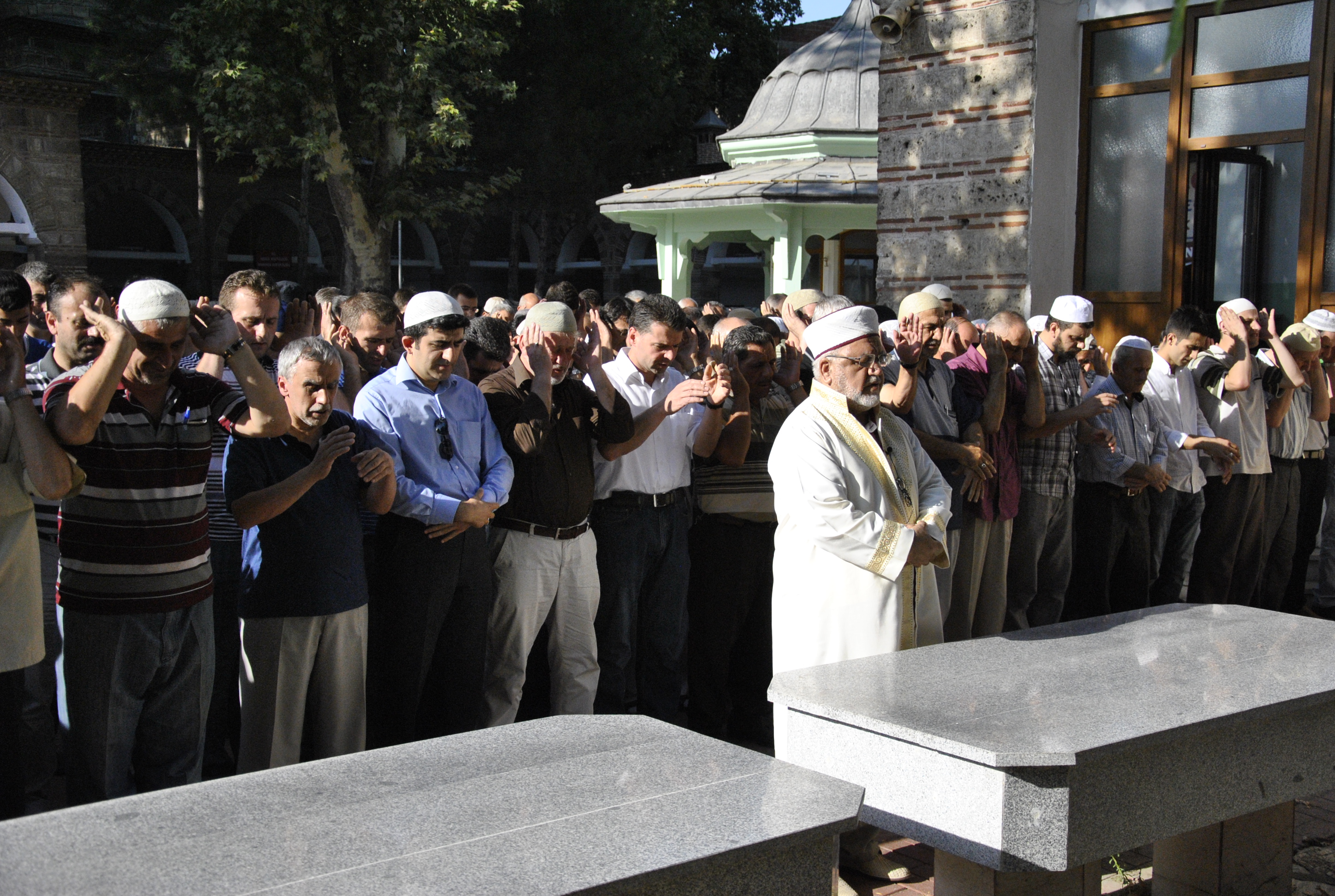 Vefat Edenler Cenaze Bilgileri Ölüm Haberleri Mezarlık Kabir Bilgileri Gencgazete 18 Haziran 2025 Çarşamba (2)
