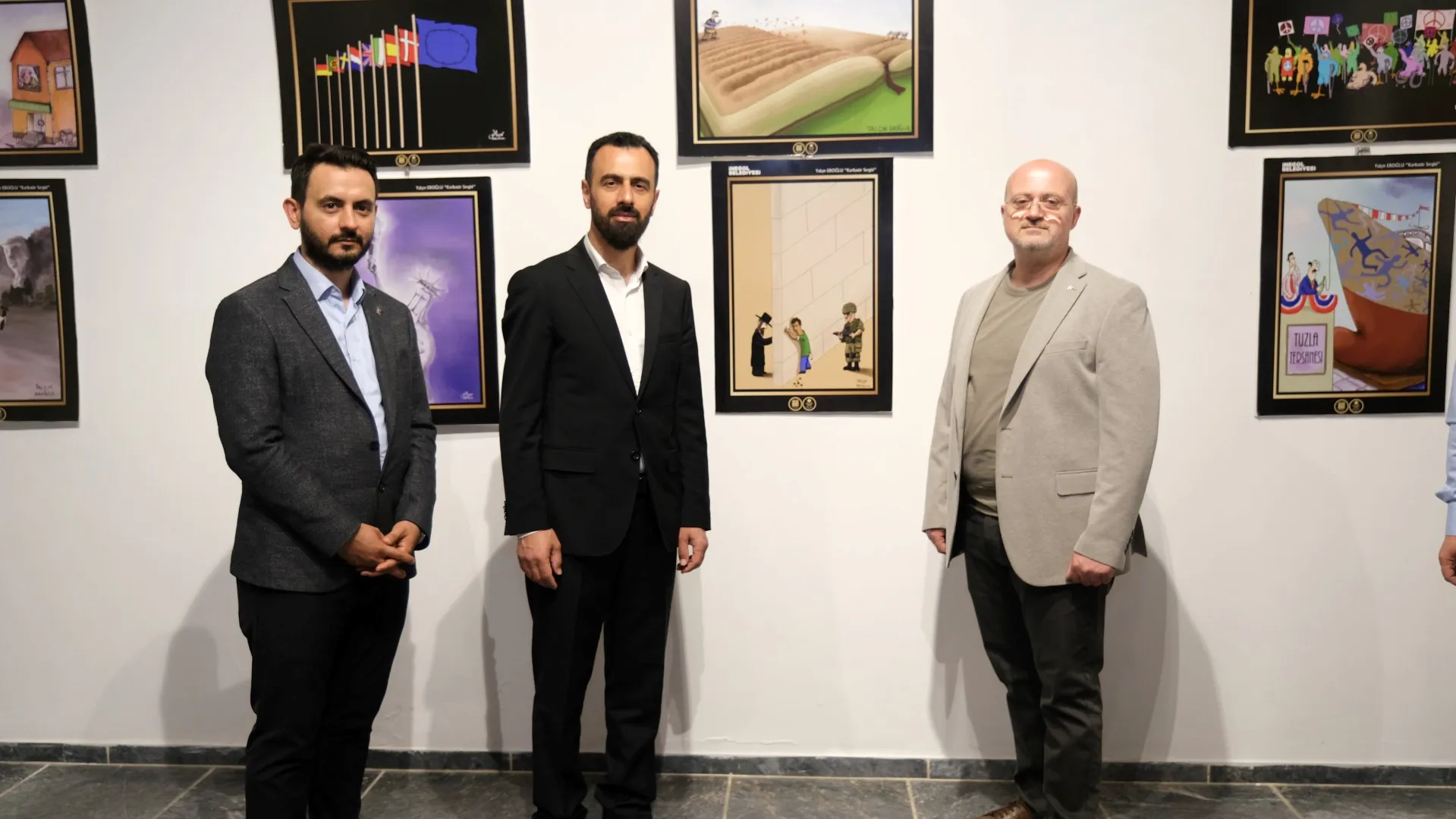 Yalçın Eroğlu İnegöl’de 46 Ödüllü Karikatür Sergisi Açtı (5)