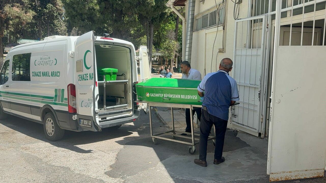 14 Yaşındaki Çocuğun Pompalı Tüfekle Oyunu Ölümle Bitti (3)