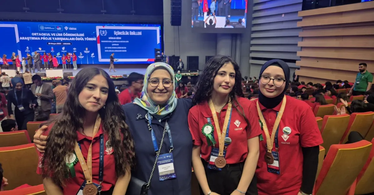 Ahmet Erdem Anadolu Lisesi'nden Yks'de Zirveye Yerleşen Başarı (4)