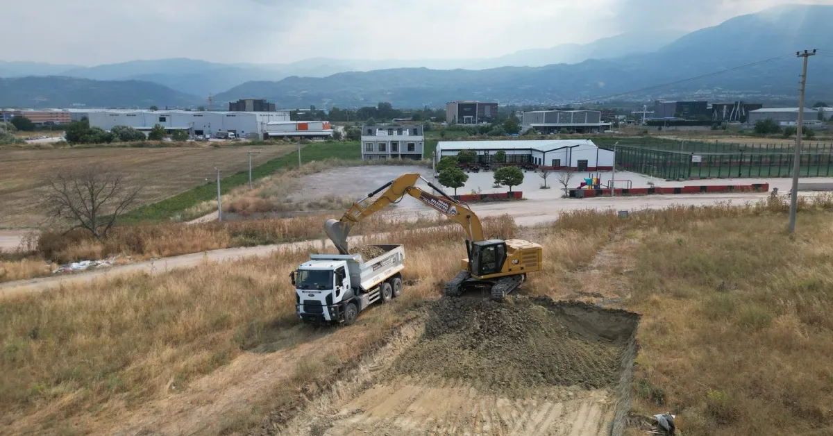 Akhisar Mahallesi’nde 2,15 Milyon Tl’lik Yatırımla Yeni İmar Yolları Açılıyor (5)