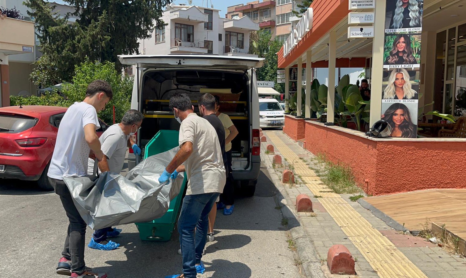Alanya'da Yaşayan Kanadalı Şahıs Evinde Ölü Bulundu (5)