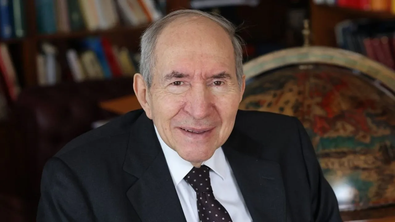 Altan Öymen Hayatını Kaybetti (2)