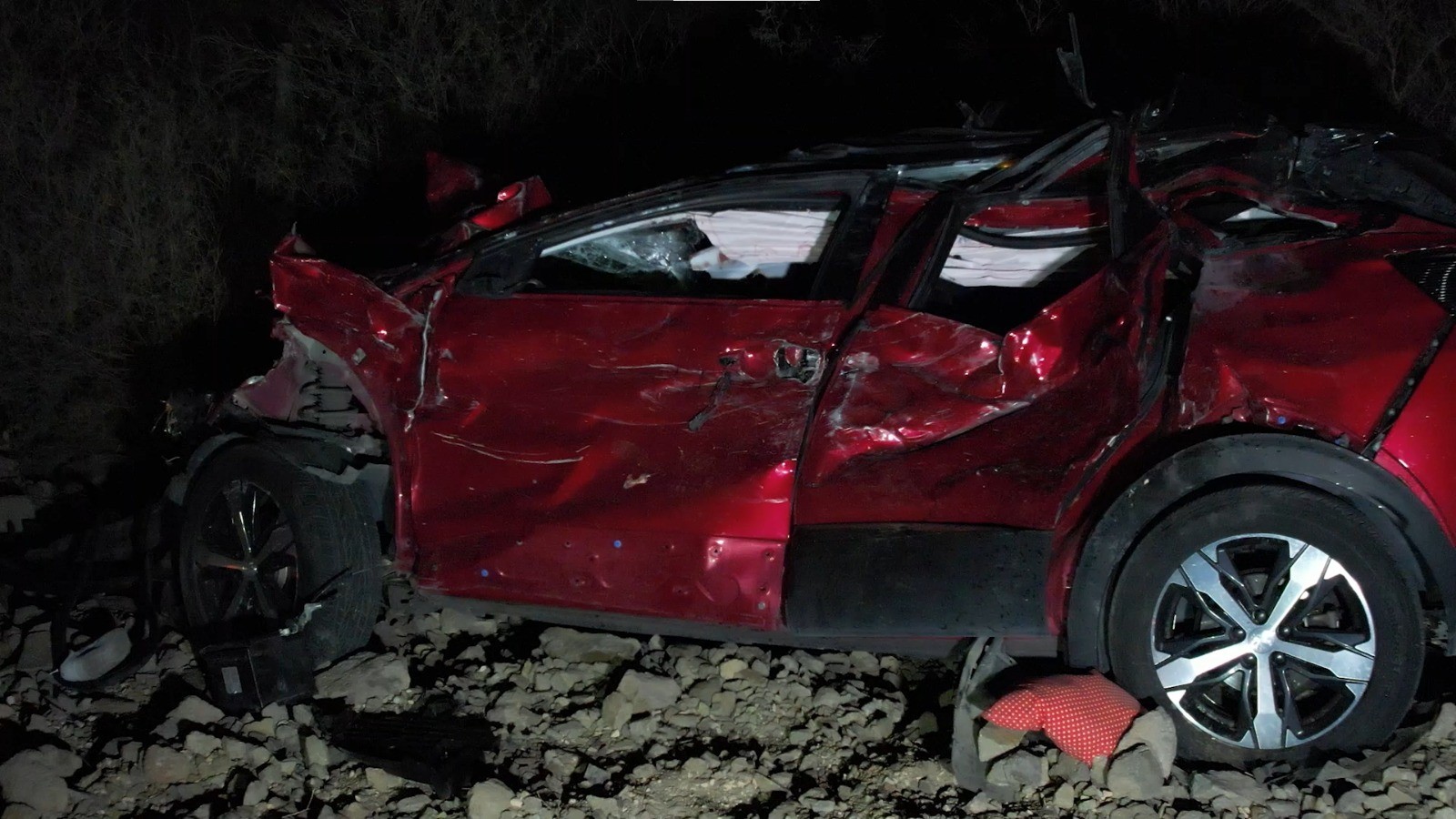 Ankara’da Iki Otomobil Kafa Kafaya Çarpıştı 3 Ölü (1)