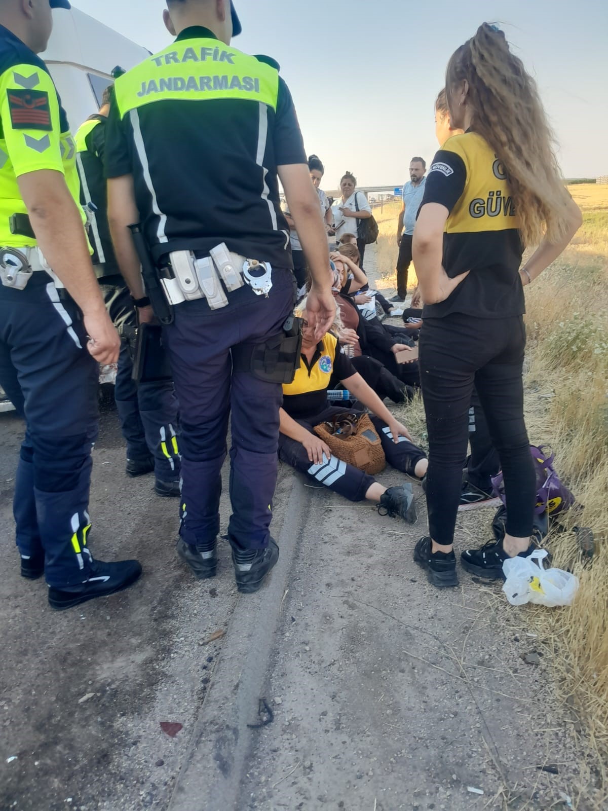 Ankara’da Otomobil Işçi Servisine Arkadan Çarptı 1 Ölü, 12 Yaralı (1)