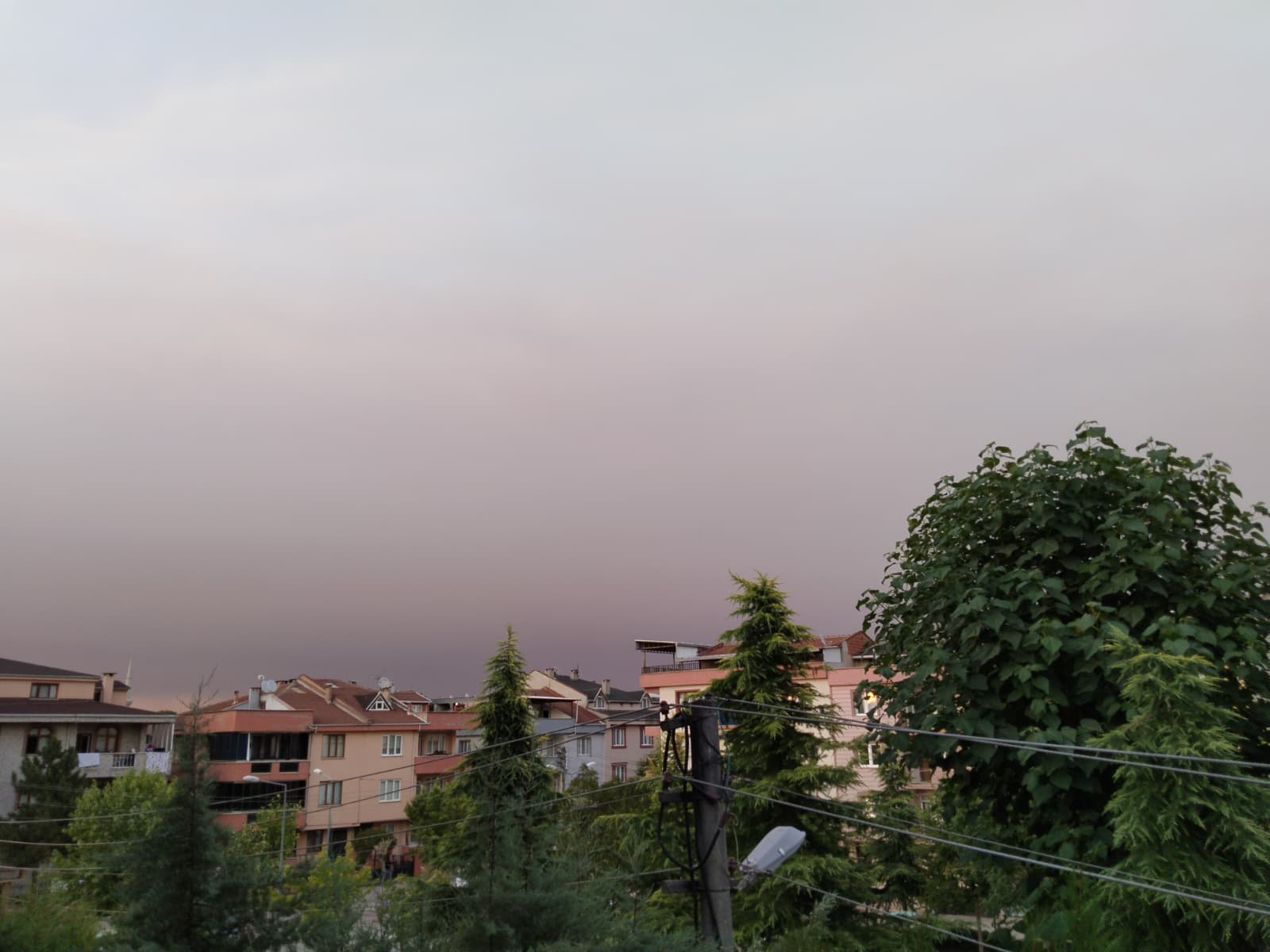 Balkonda Çamaşırı Asılı Olanlar Dikkat! (5)