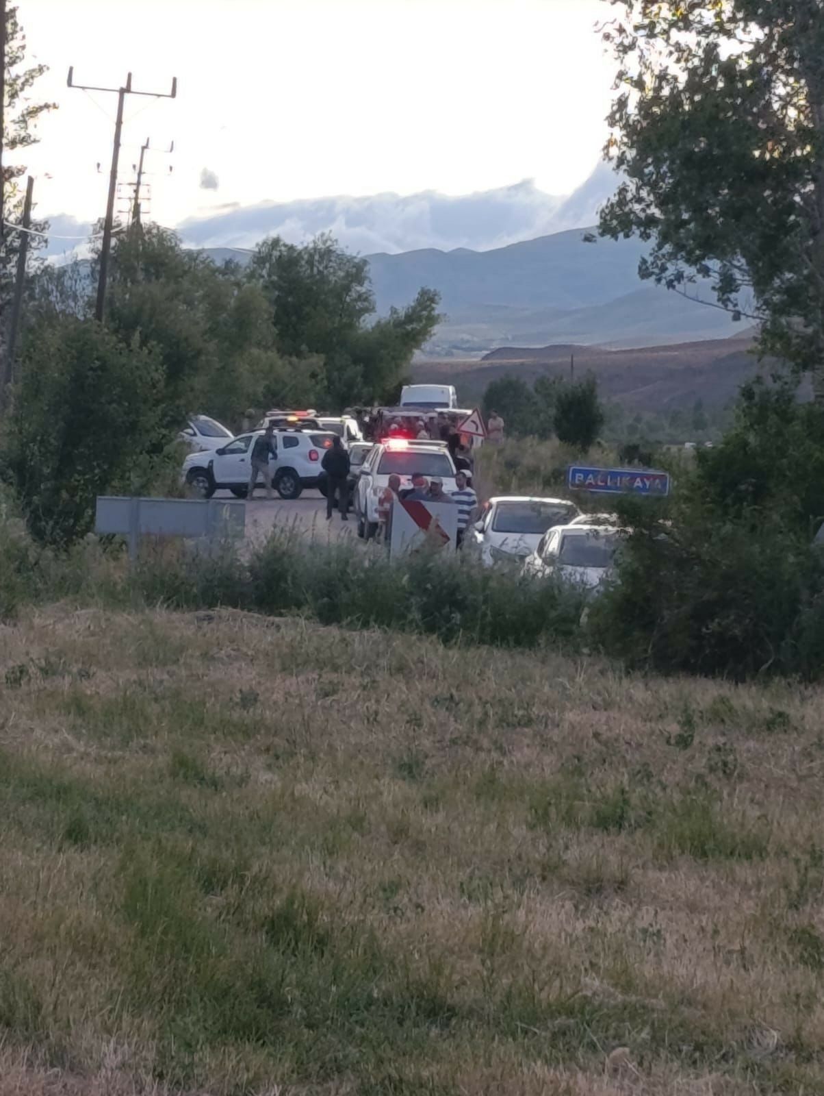 Bayburt’ta Özel Jet Düştü 3 Kişi İçin Arama Kurtarma Başlatıldı (3)
